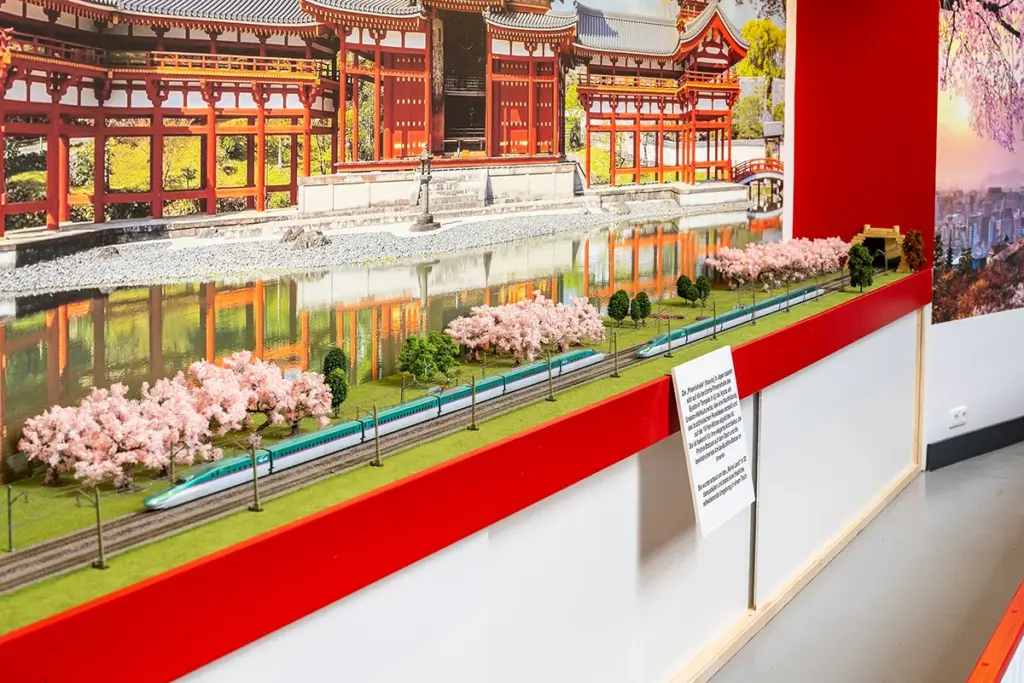 Japan-Anlage in Halle D